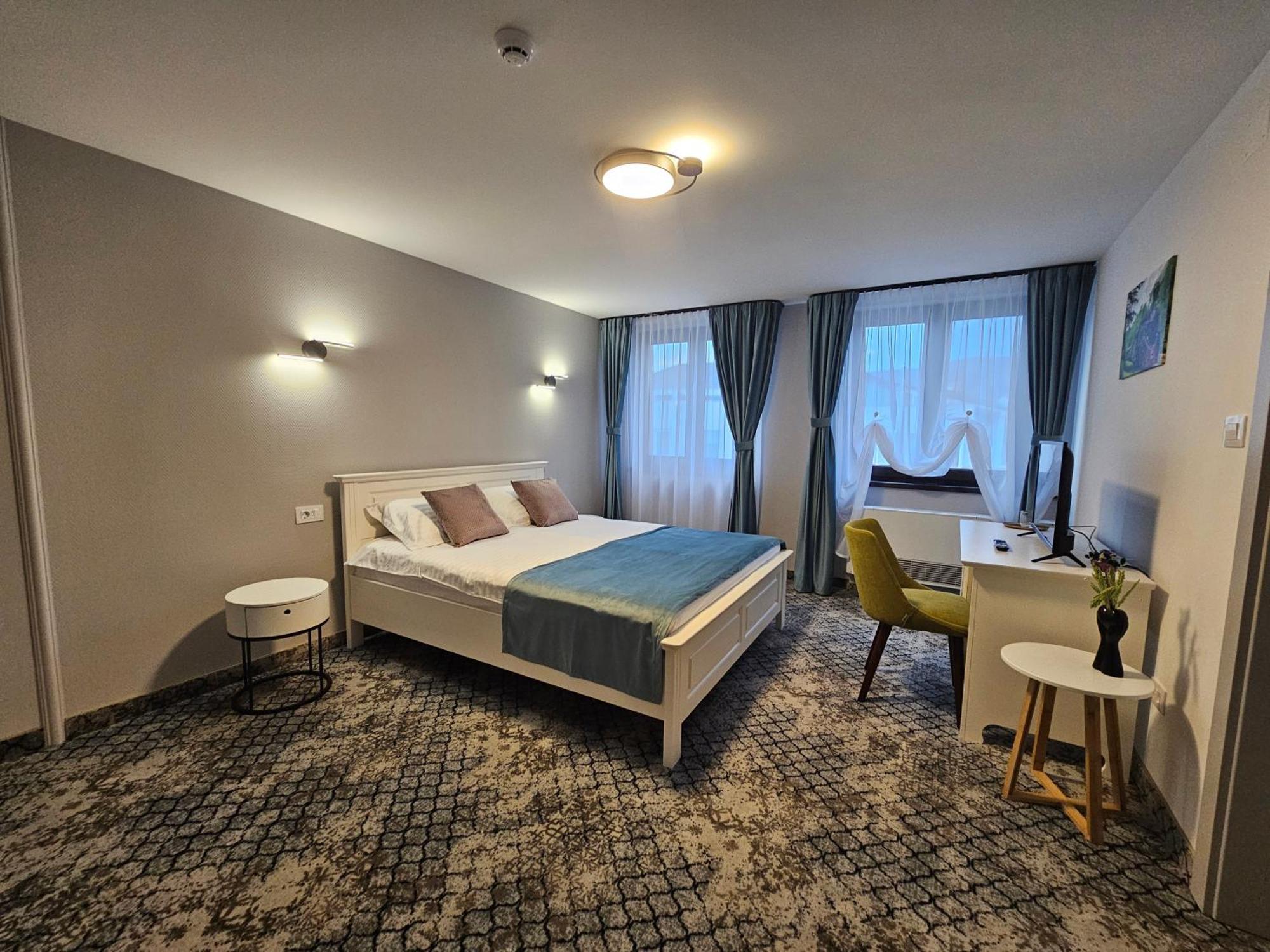 Vila Carol Alba Iulia Luaran gambar
